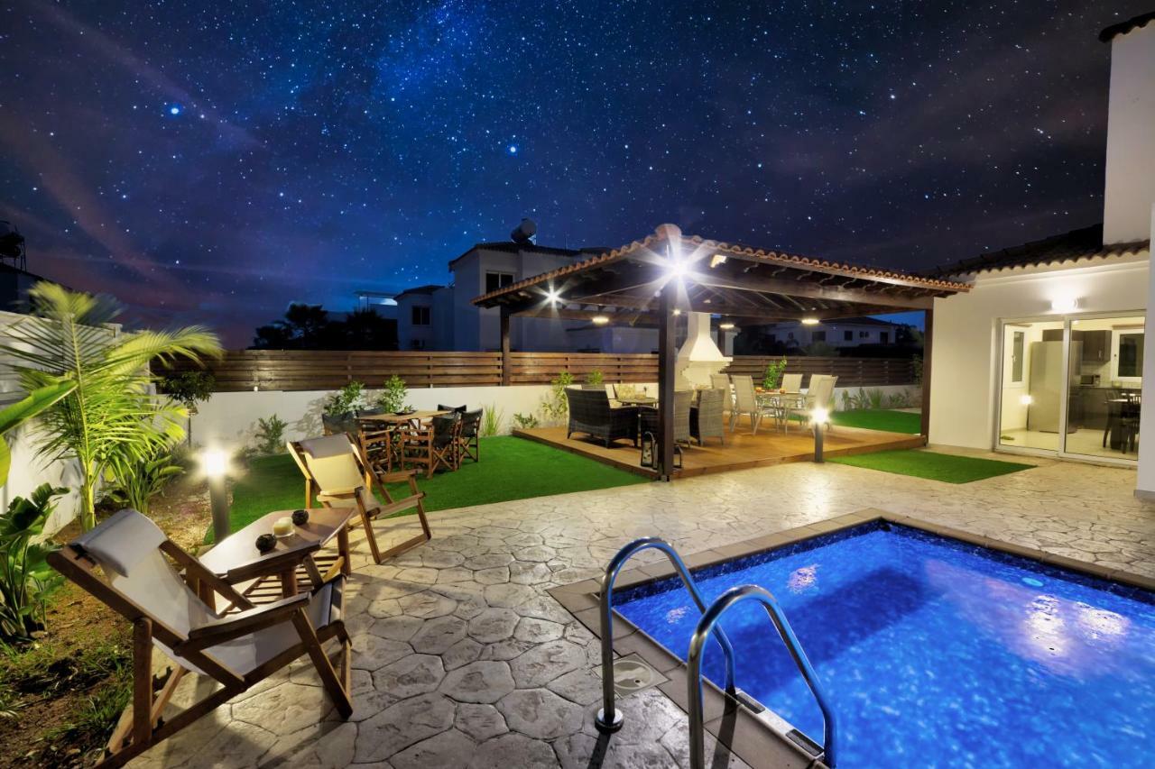 Villa Nissi Gold アヤナパ エクステリア 写真