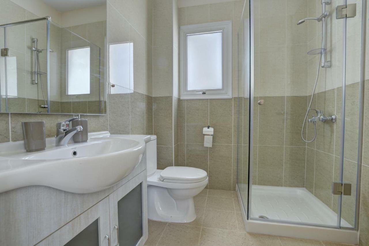 Villa Nissi Gold アヤナパ エクステリア 写真